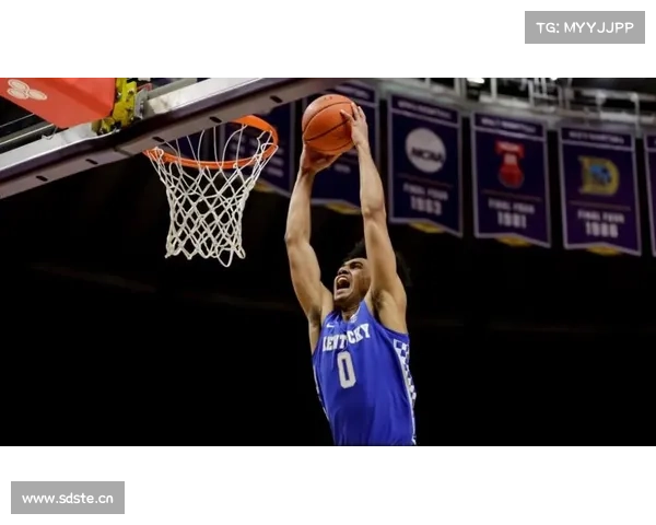 CBA全明星扣篮大赛名单出炉 前NBA扣篮大赛冠军参赛 CBA全明星扣篮大赛名单出炉 前NBA扣篮大赛冠军参赛
